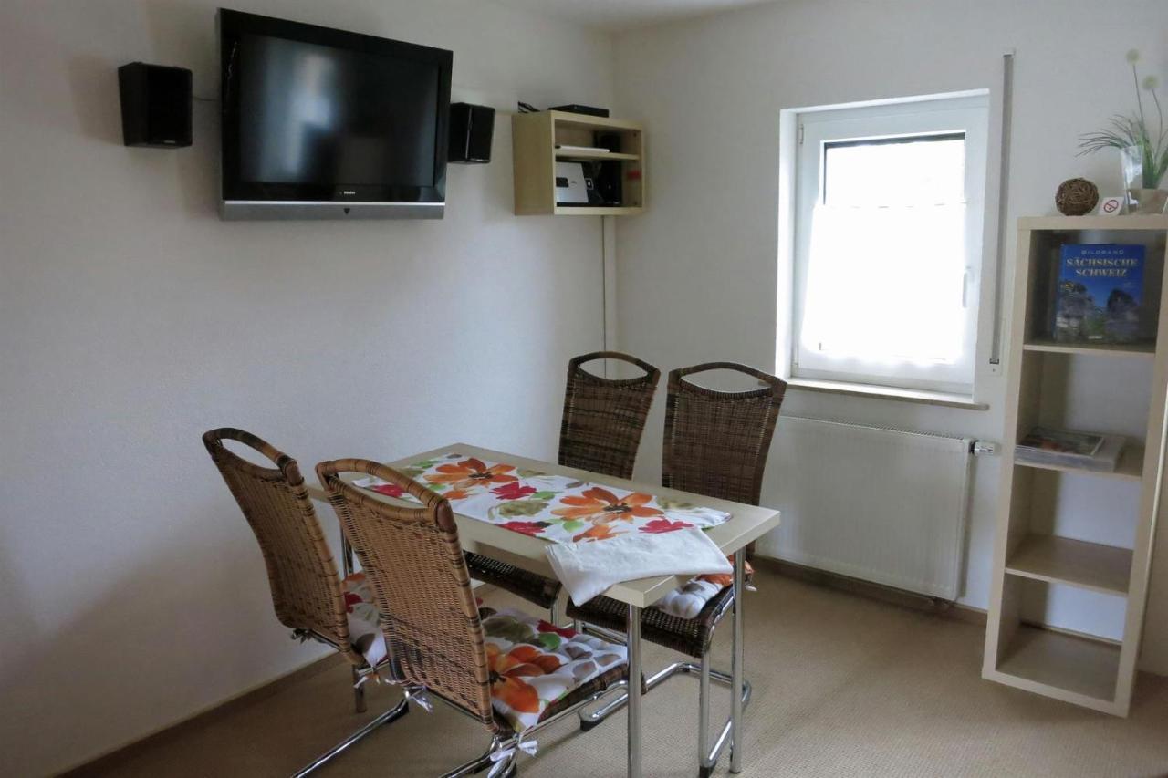 Ferienwohnung Schlesinger Hohnstein Bagian luar foto